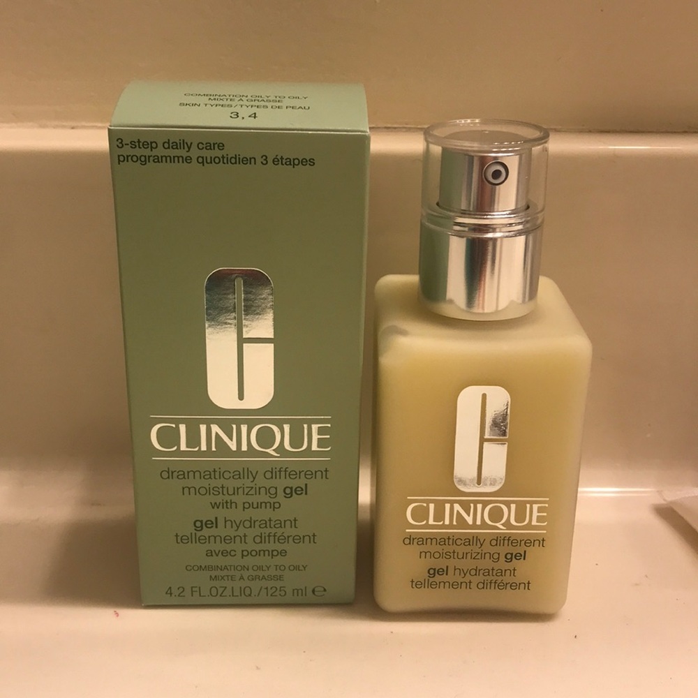 Clinique Dramatically different moisturizing gel
